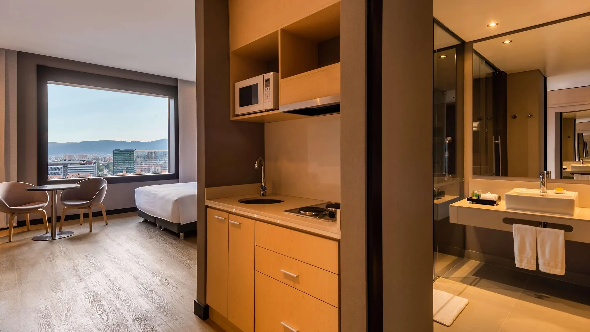 Hilton Doubletree Bogota Salitre Ar Hotel 5*,  Colombia